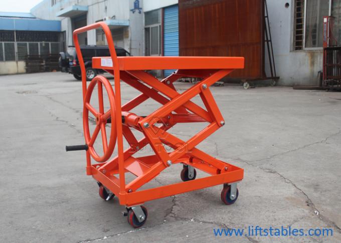 Triple Scissor Mobile Hydraulic Lift Table 770-Lb Capacity 2