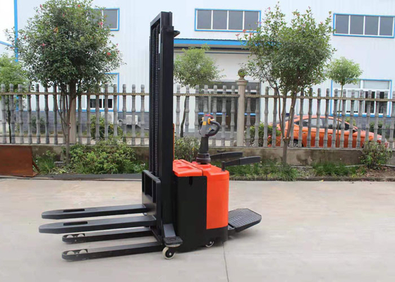 Load Capacity 1-2t Electric Pallet Stacker Lifting Height 5000mm