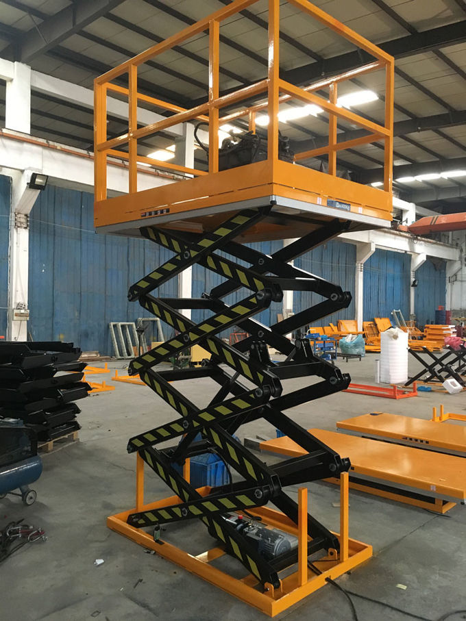 881lbs Electric Lift Work Table High Travel Lifts With Safety Handrail 1700x1000mm 0