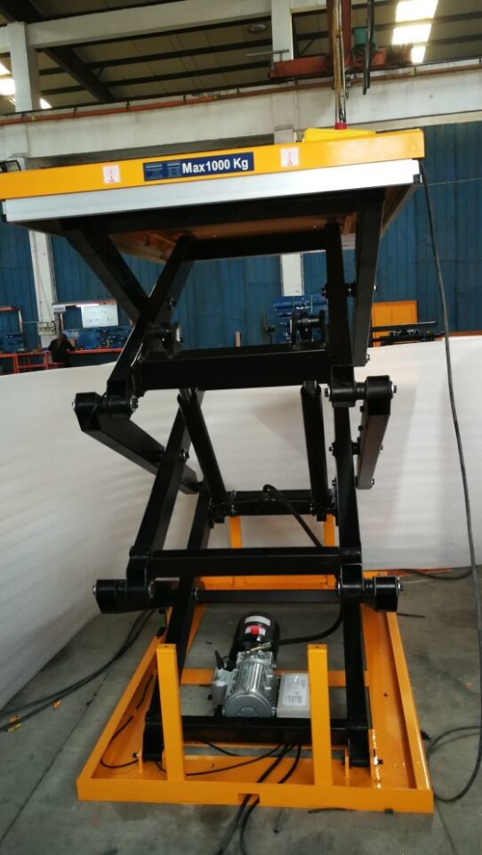 Triple Scissor Hydraulic Lift Table 500kg 3000 Lb Capacity Anti Pinch 2