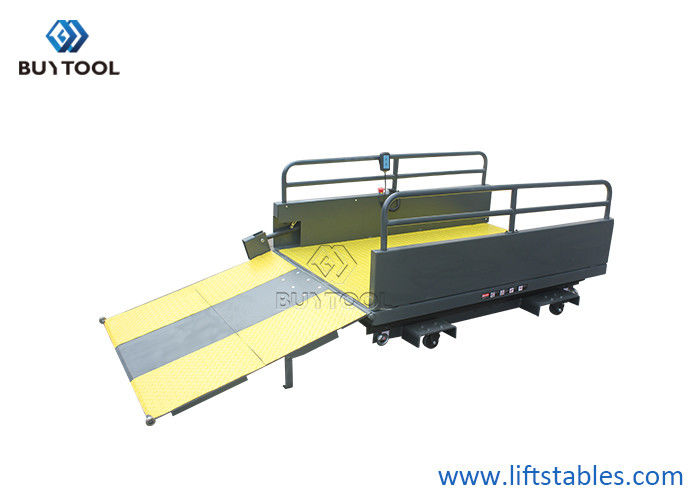 Good price Wheelchair Vertical Lift Table 500 Lbs 100kg Hydraulic Porch online