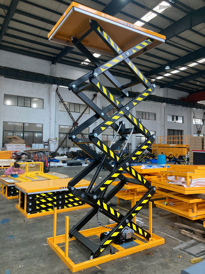 Stable Powerful Electric Scissor Lift Tables Lifting Raised Height Up 4140mm 0