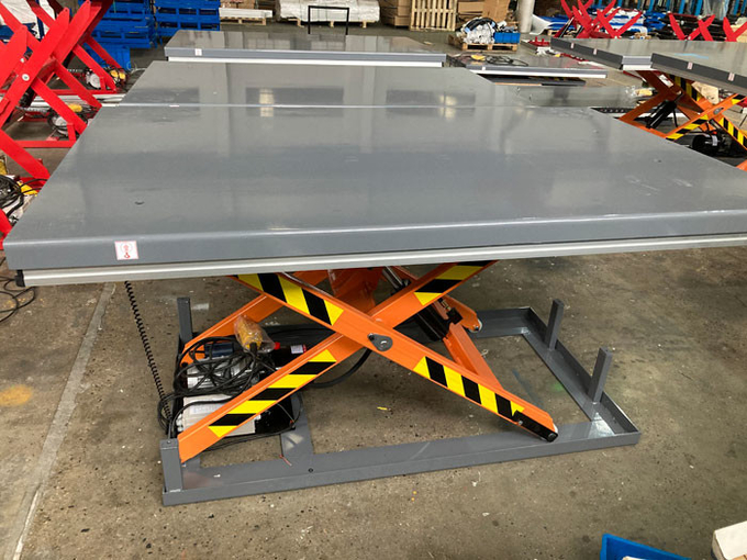 Hydraulic Stationary Scissor Lift Table 2200lbs Efficient Vertical 2